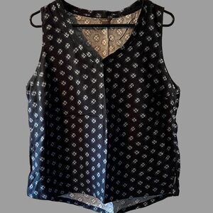 Eddie Bauer Blue and White Sleeveless Top